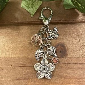 Flower & Bee Purse Charm Keychain